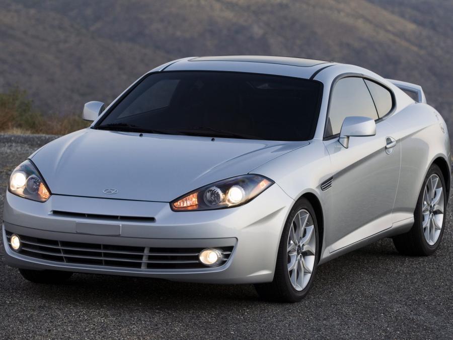  Hyundai Tiburon 2007 года  (фото 10 из 12)